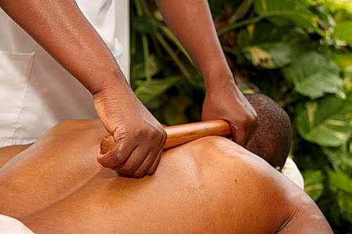 Body Massage - Adonis Men’s Grooming Salon Bamboo Massage
