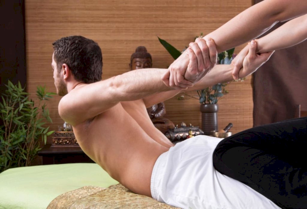 Neck, Hand, And Foot Massage - Adonis Men’s Grooming Salon Thai Body Massage