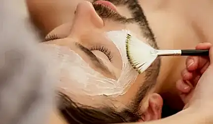 Face Massage And Scrub - Adonis Men’s Grooming Salon Classic Package